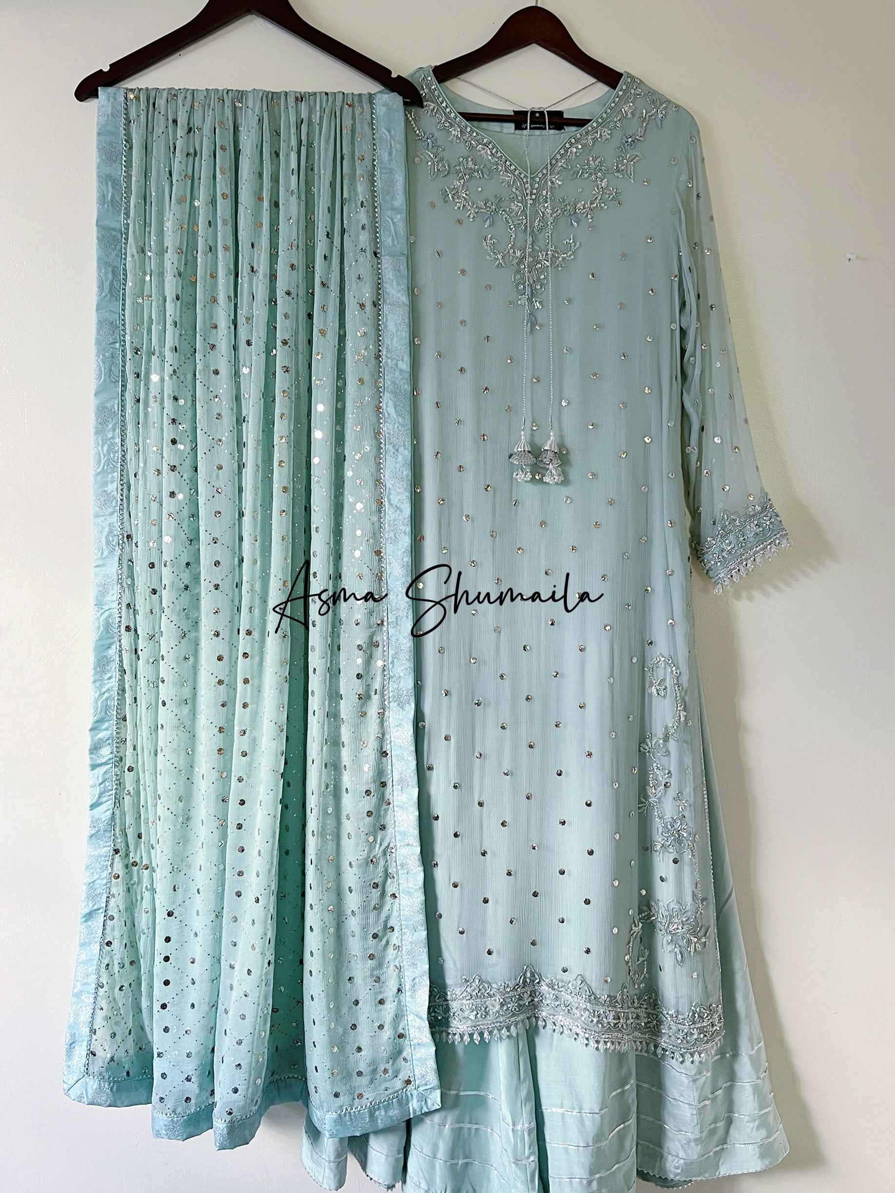 Ice blue Kaamdani